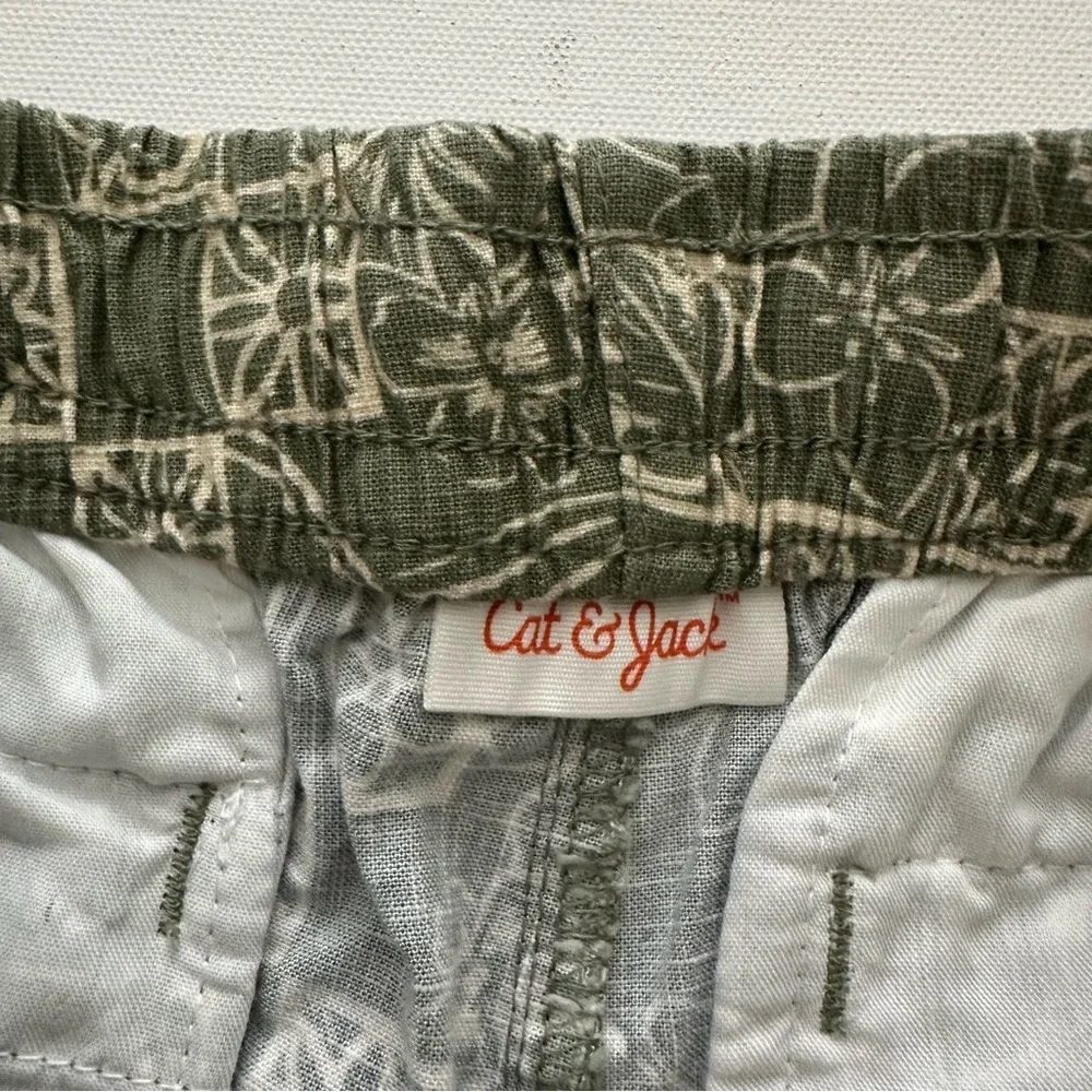 Cat & Jack Olive Patterned Pull-On Shorts Size XL (14)